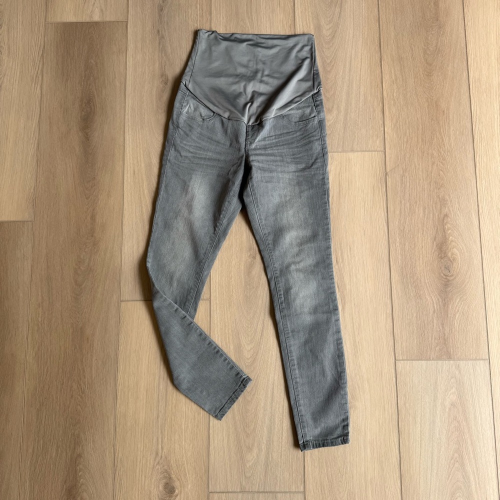 Insider Premium Denim - Grey Maternity Jeans - size small